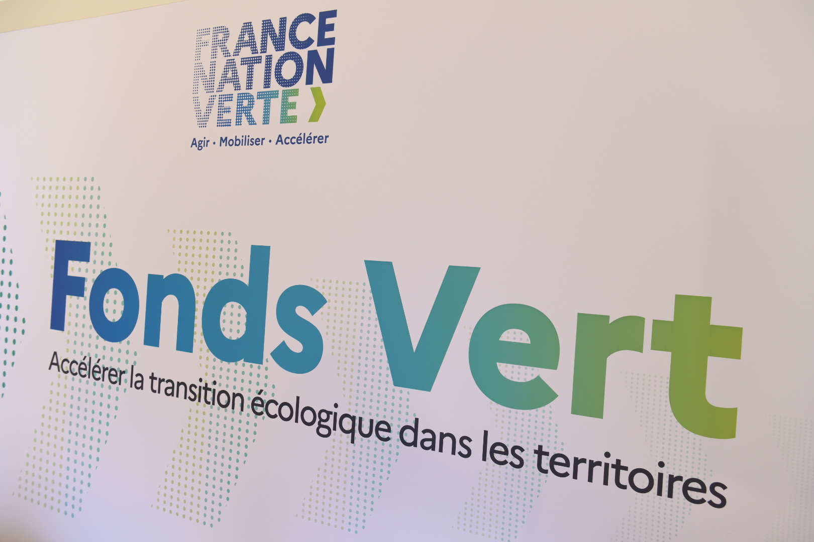 TE38 accélère la rénovation de l’éclairage public grâce au Fonds Vert